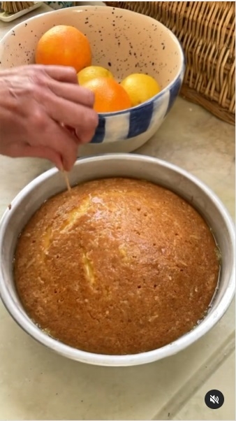Torta húmeda de naranjas 5