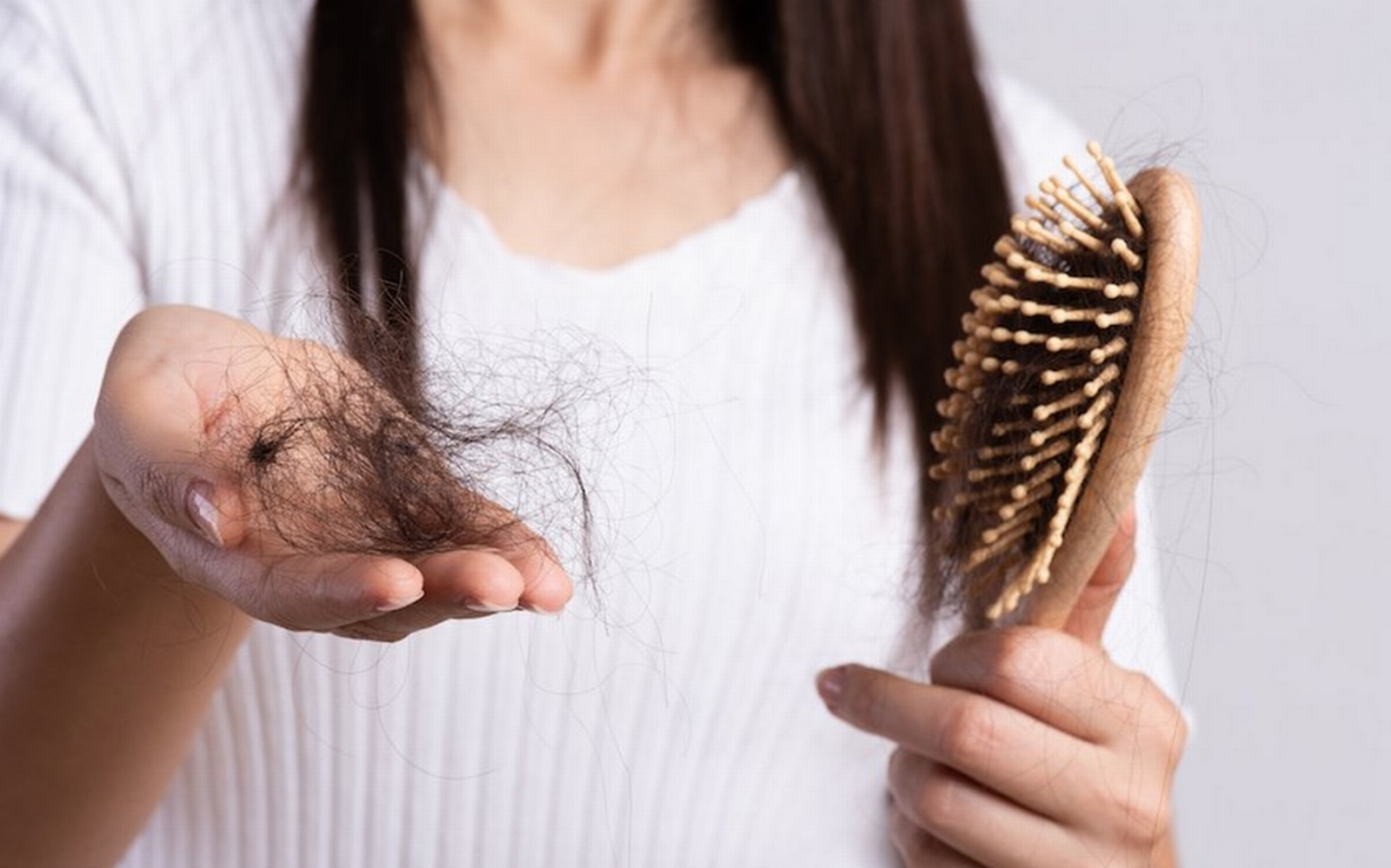 Que´ debes hacer si sufres de cai´da de cabello a causa del Covid-19