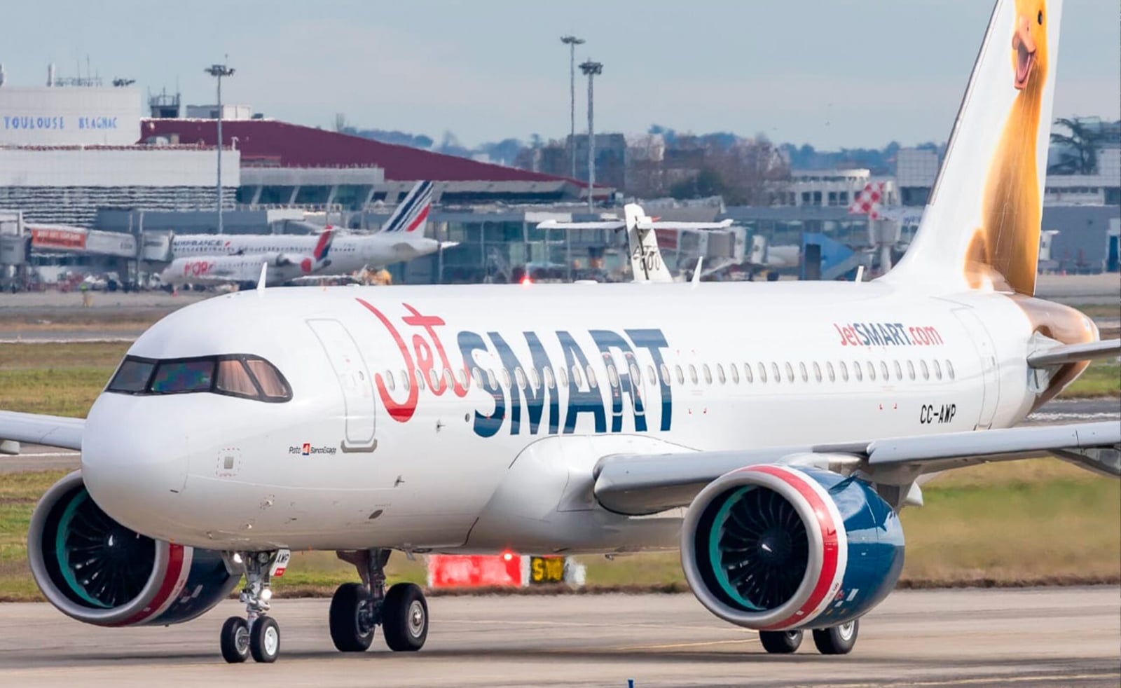 avion-jetsmart-scaled