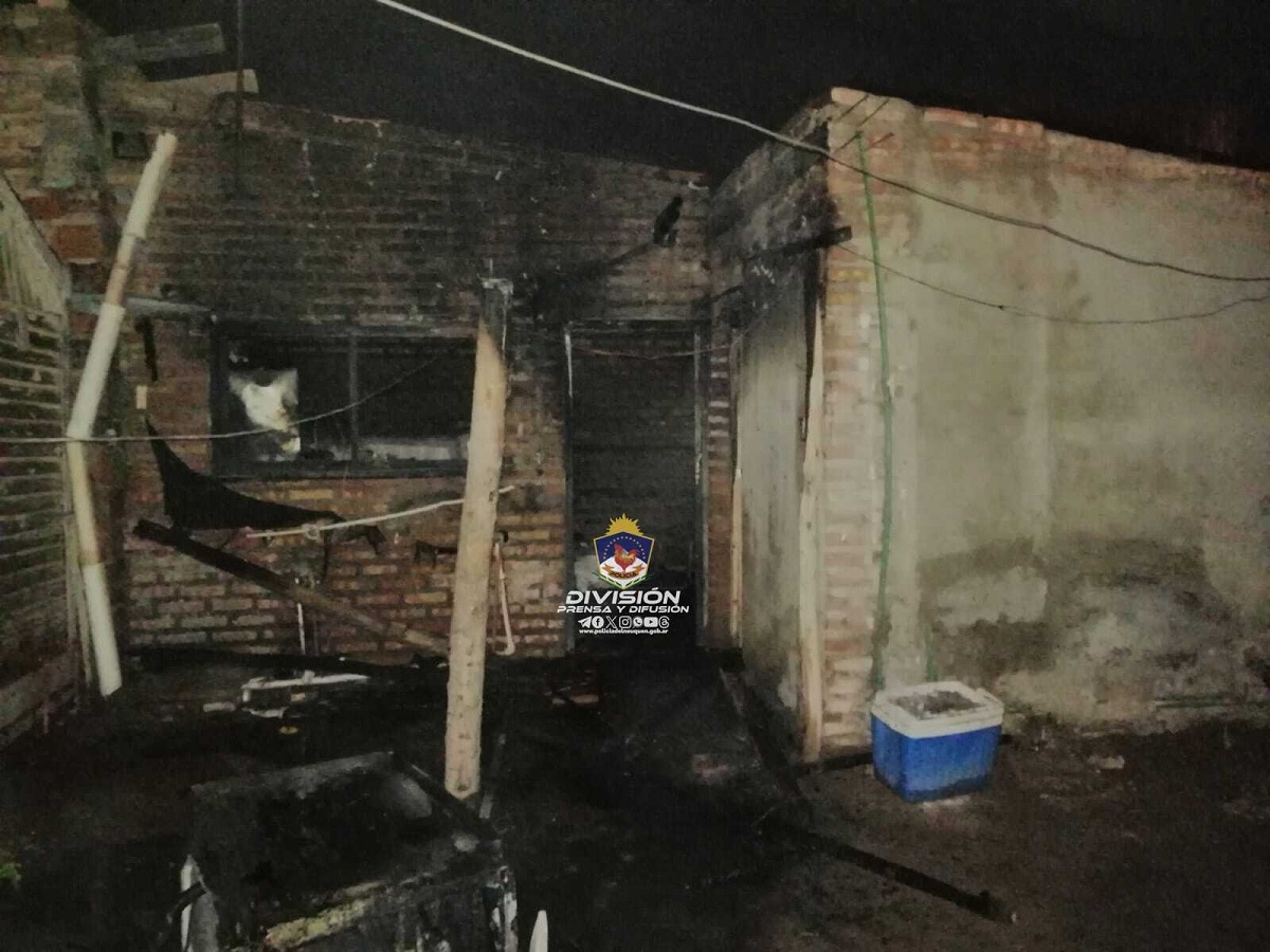 casa incendiada neuquen