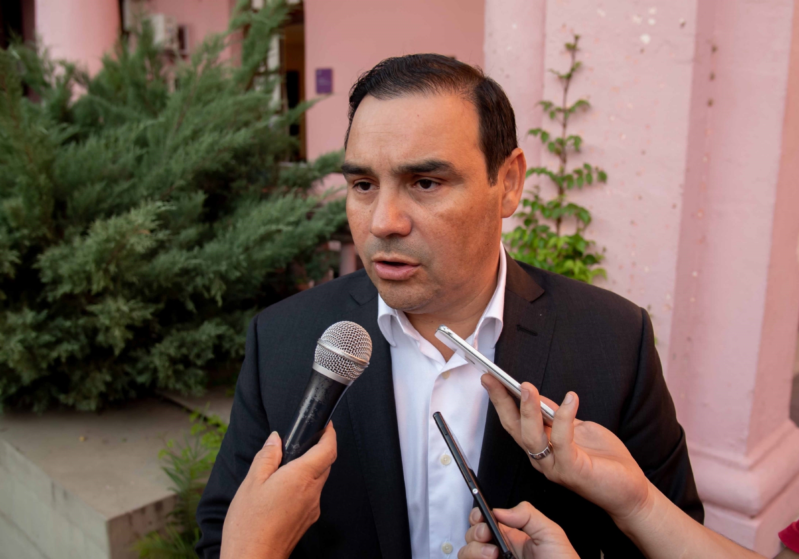valdés-en-rueda-de-prensa-principal