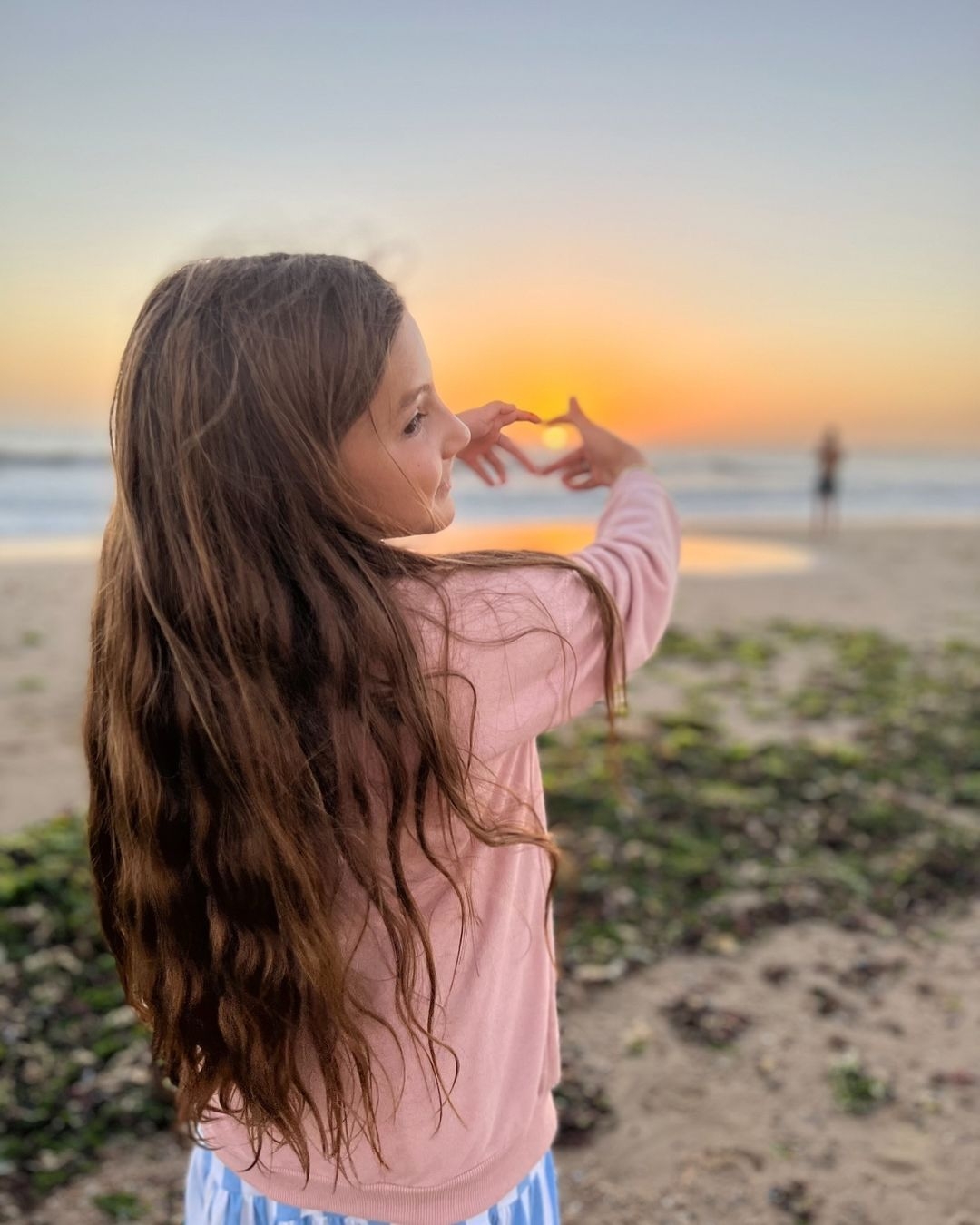 Feliz cumple a quien siempre será …. La “chiquita de mamá “!!!!! Mi “ChuniLove “!!!! Mi commpañera de aventuras !!!! Mi par “bichera “!!!! #Chunicumple10 !!!Que seas siempre muy feliz ! Te amo @cubero.chuni