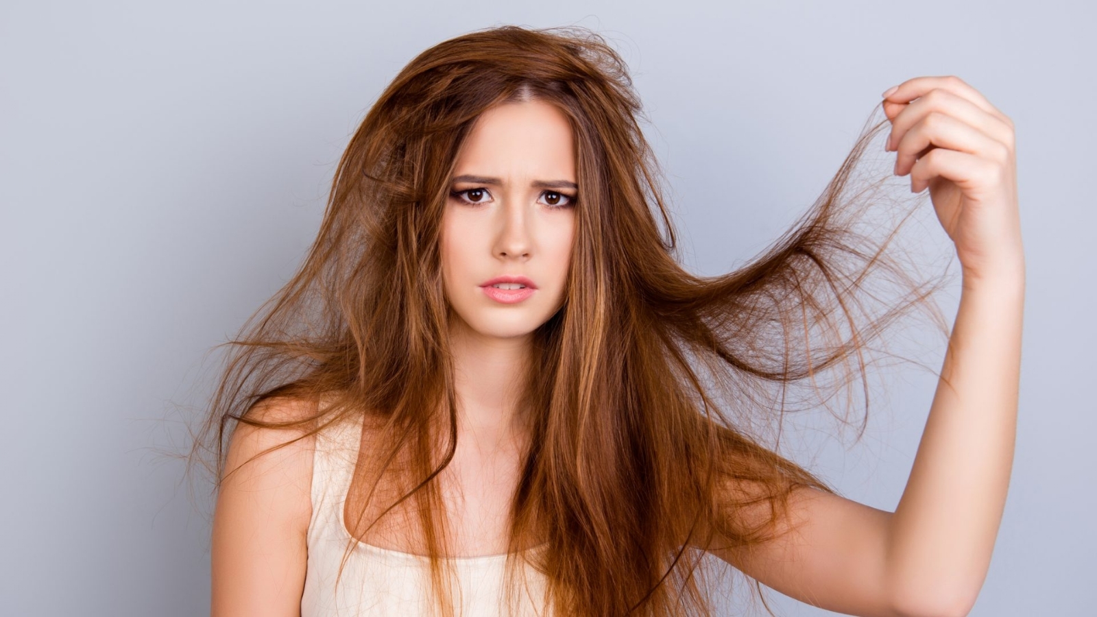 que-es-bueno-para-pelo-encrespado-o-frizz-que-es-y-causas