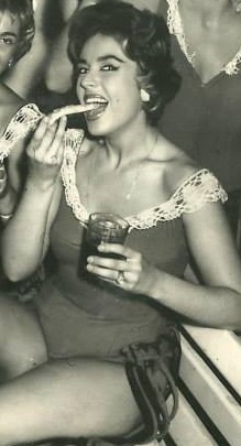 Tita Russ 2