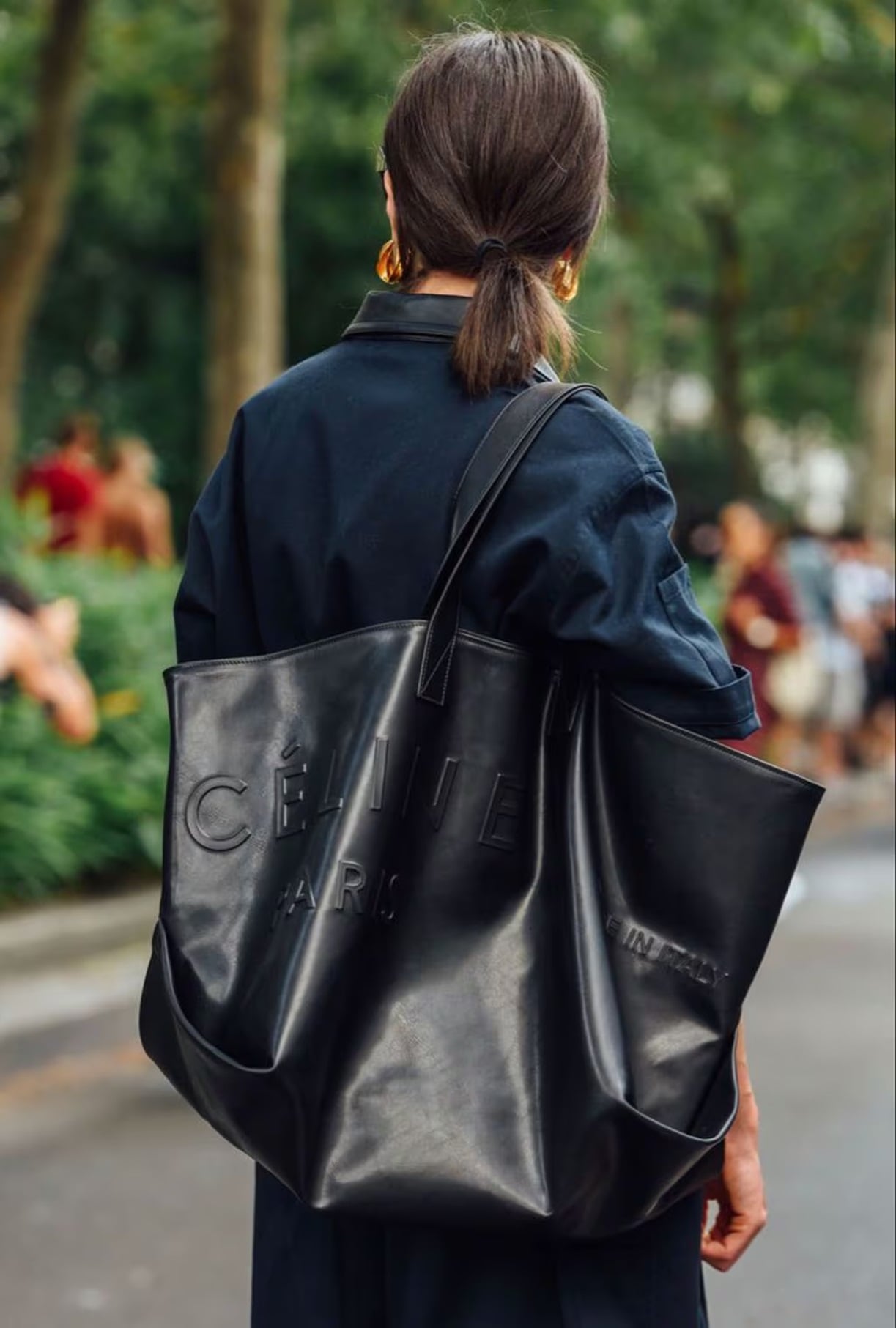 tote