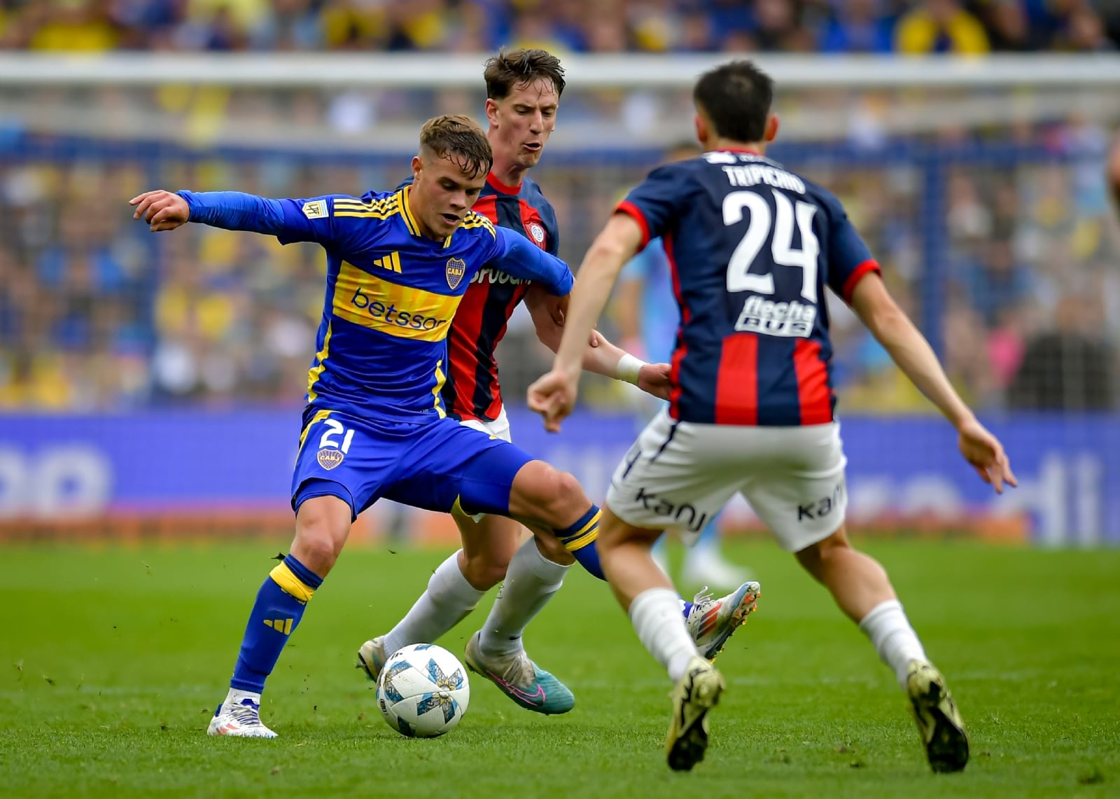 boca-juniors-v-san-lorenzo-liga-profesional-2024 (3)