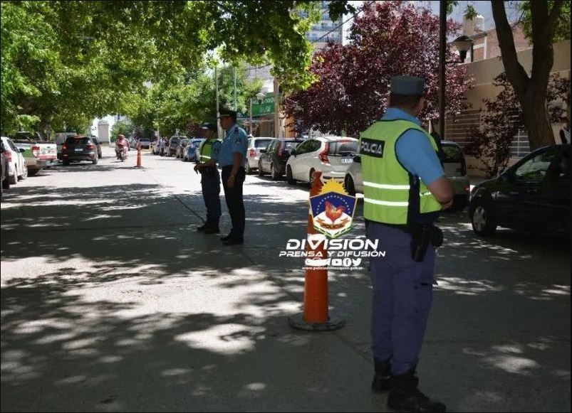 policiales policia nqn2