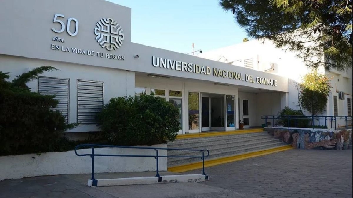 unco face
