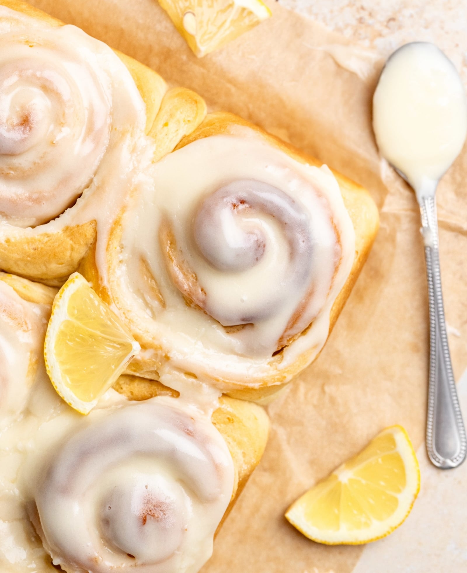 Rolls de limón