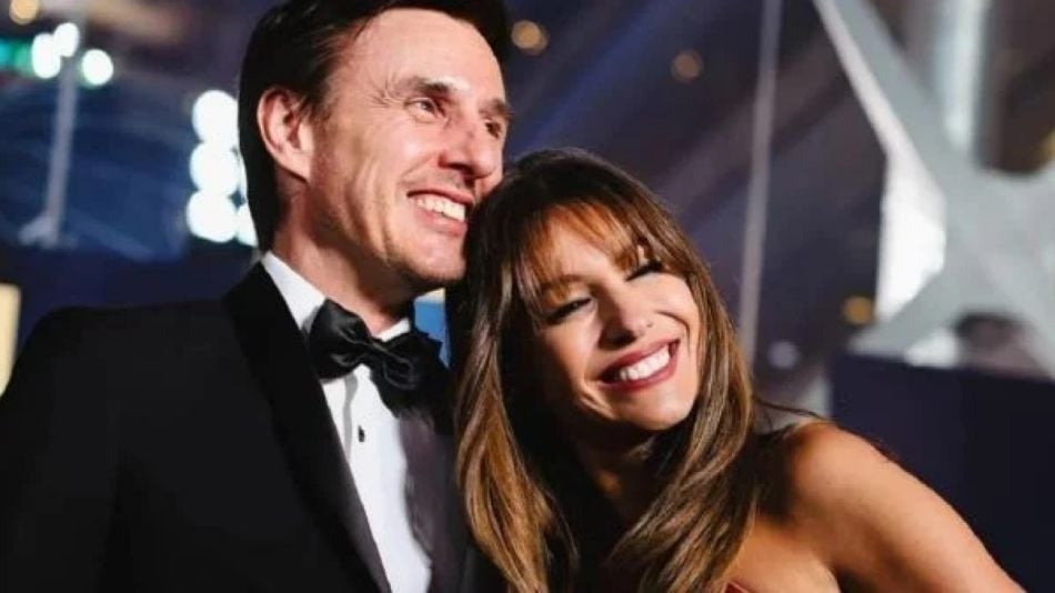 carolina-pampita-ardohain-y-roberto-garcia-moritan-1875628