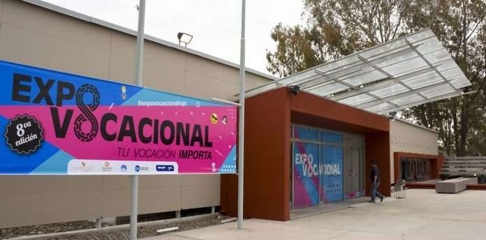WEB-PRIMERA-Mañana-inicia-la-Expo-Vacional-en-el-espacio-DUAM_SIP5314-696x344
