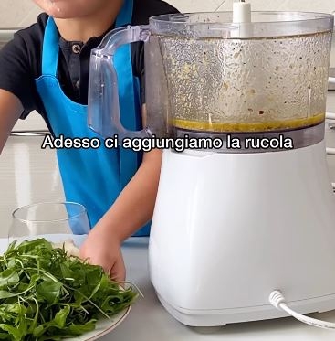 pesto811