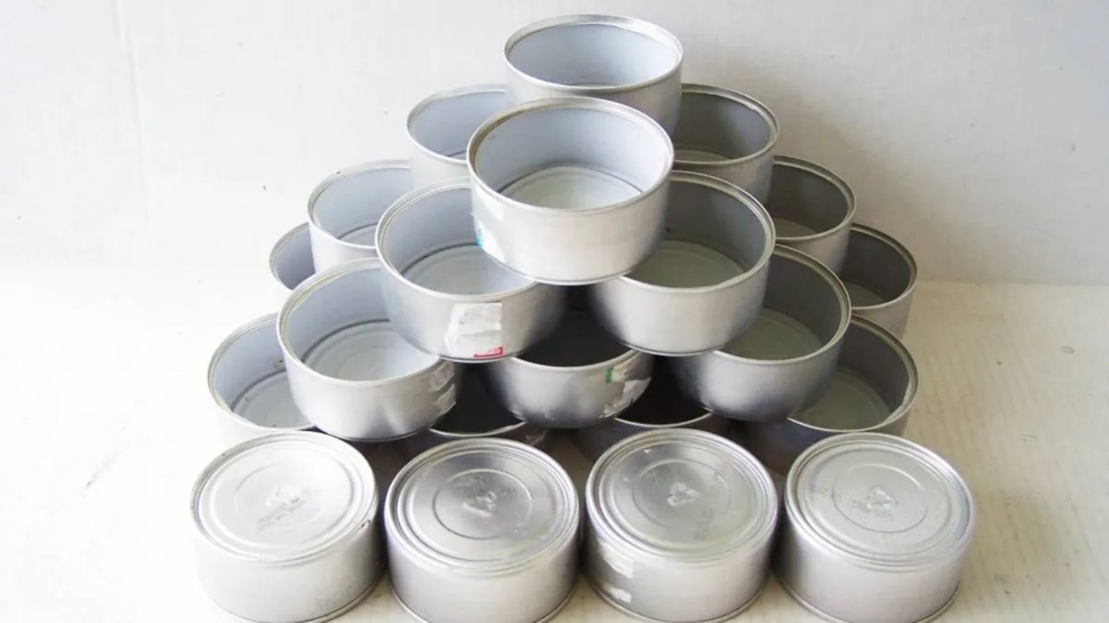 latas-atunjpg (2)