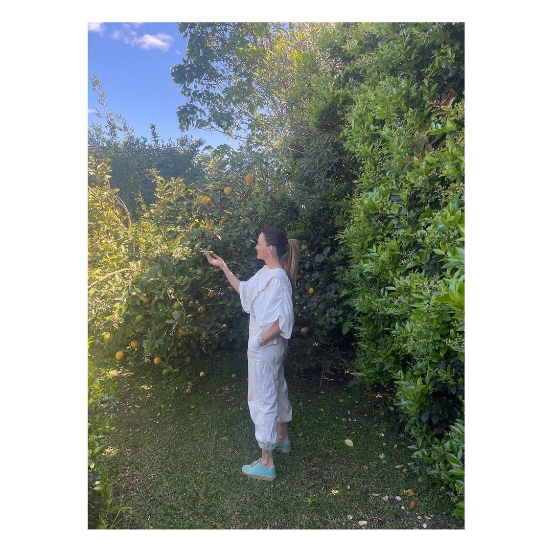 Y un outfit muyy … @bershka —————————————————————————#hoyesdomingo #outifits #sarahkay #carolinaprat#breshka