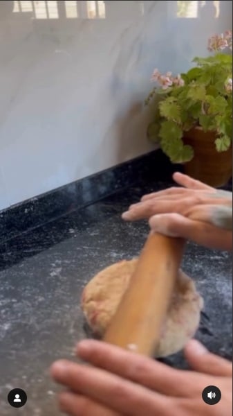 Bizcochitos de salame y queso 5