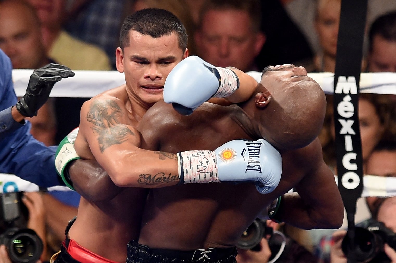 floyd-mayweather-jr-v-marcos-maidana (1)