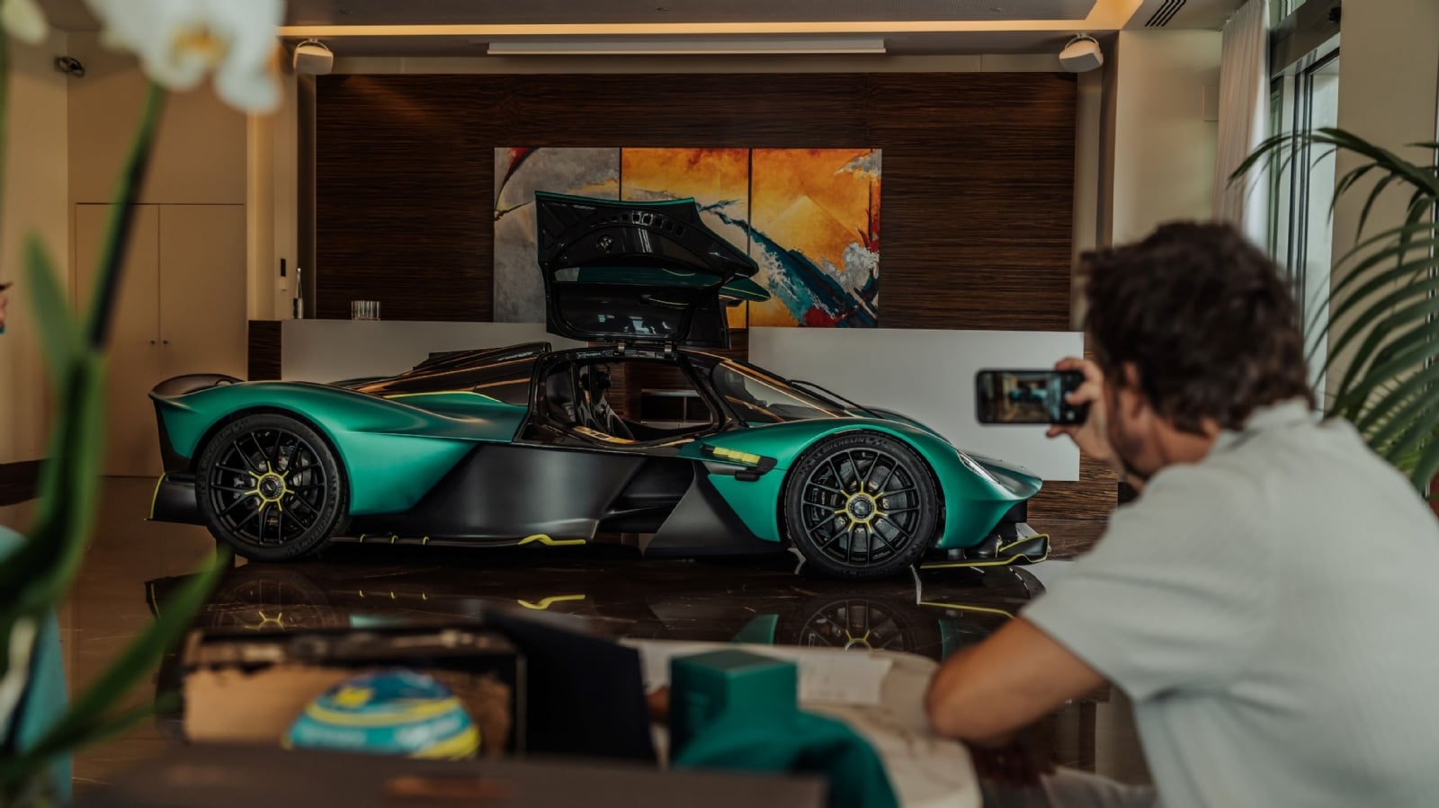 el-aston-martin-valkyrie-de-fernando-alonso-3-66d846fe976f5
