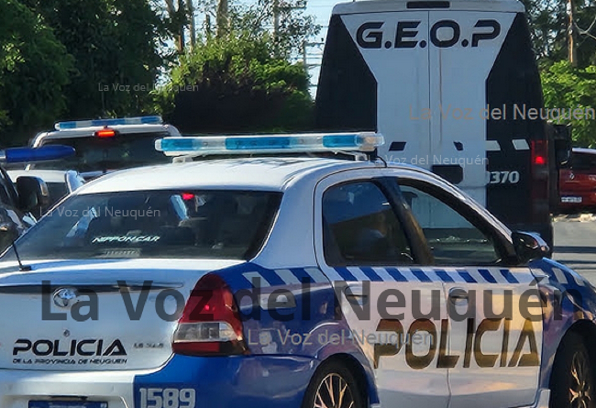 El detenido está sospechado de herir de un disparo a un hombre en la calle. Fuente (La Voz del Neuquén)