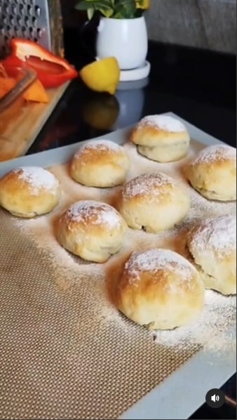 Pan 1