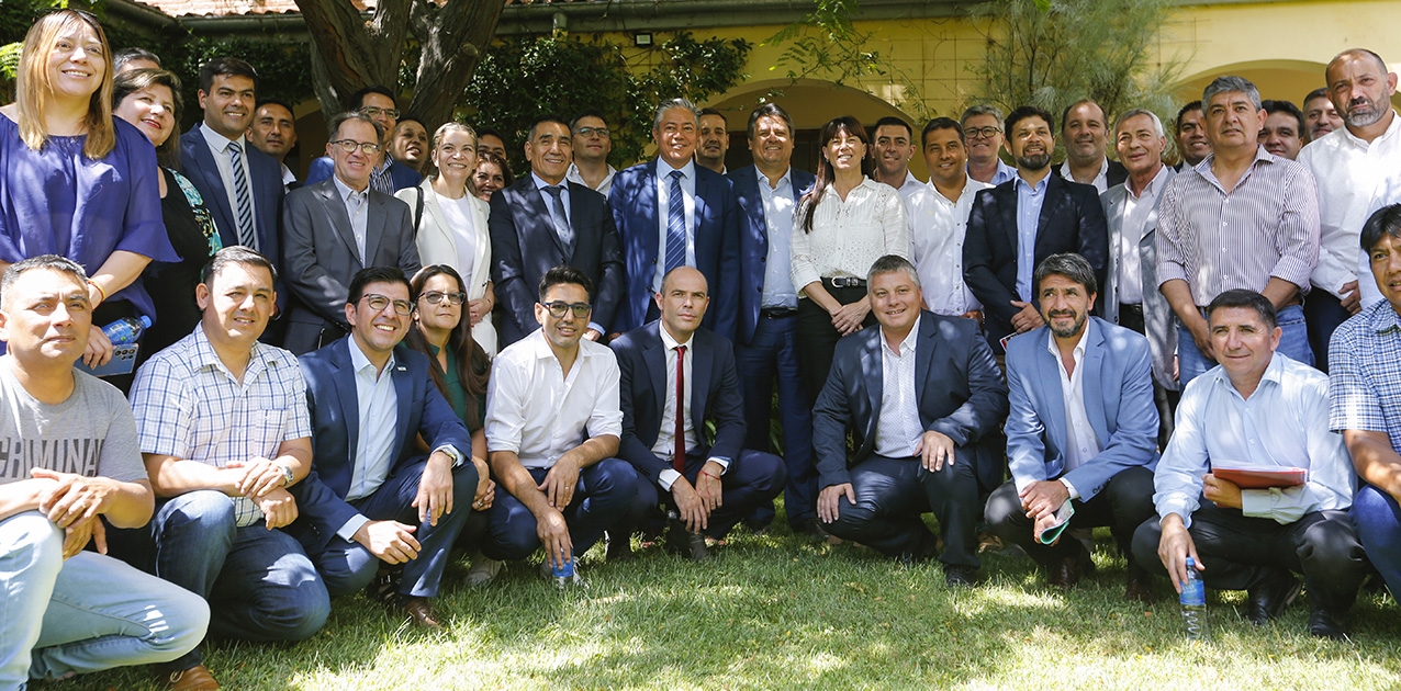 figueroa con los intendentes