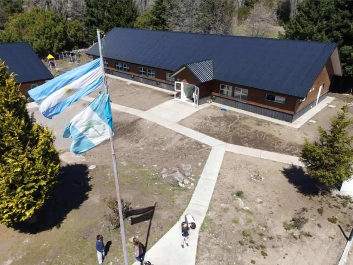 escuelas trailer gob nqn2