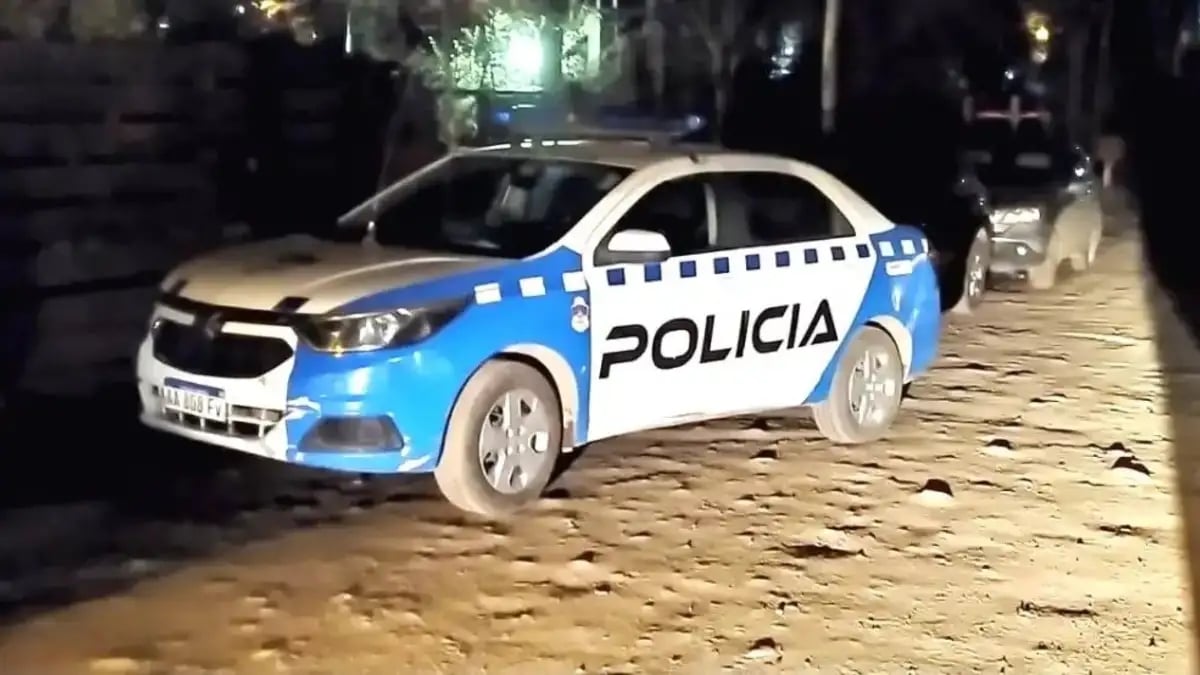 La policia tuvo que intervenir por el enfrentamiento en el Barrio El Arenal Fuente (RSM)
