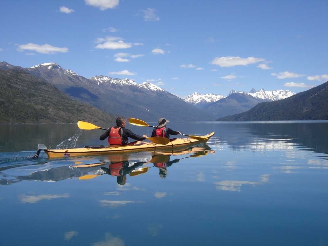 banner-kayak-lago-gutierrez-1