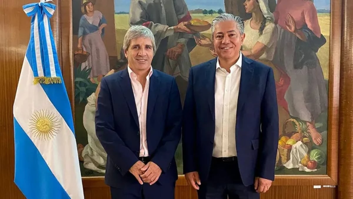 Luis Caputo y Rolando Figueroa