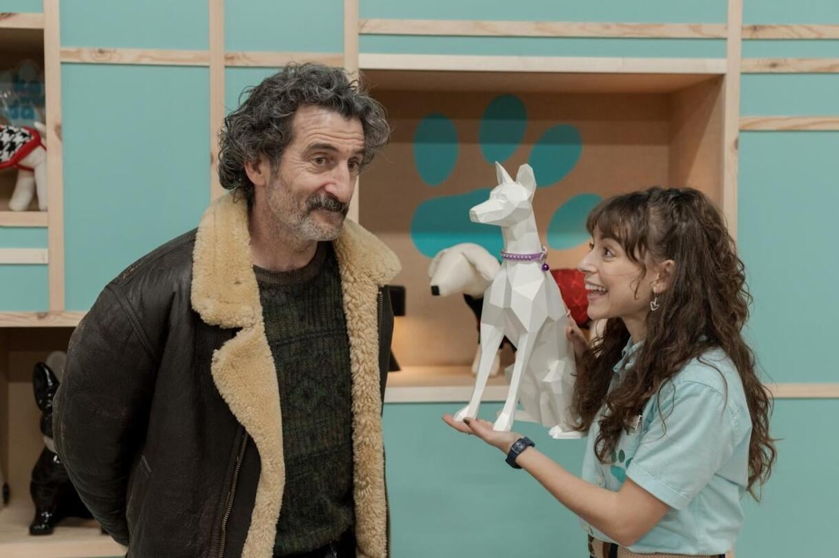 netflix-sorprende-animal-mejor-serie-espanola-ano-comedia-gallega-luis-zahera-como-veterinario-1105972-101348 (1)