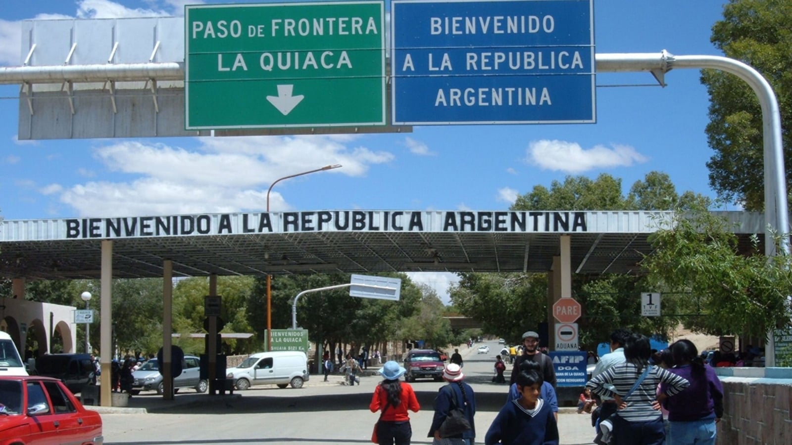Policia Migratoria portada