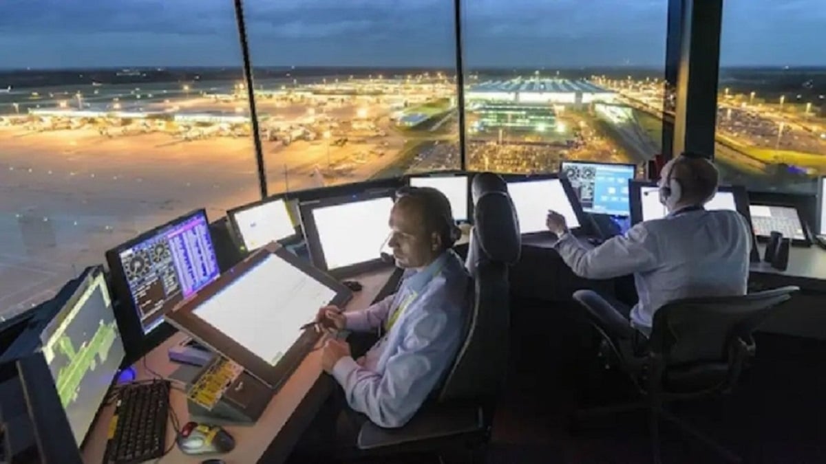 Controladores aéreos por