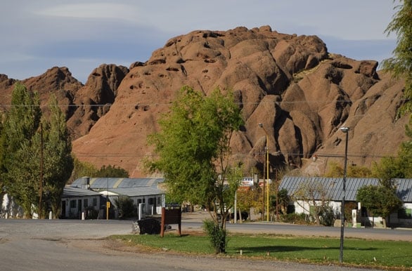 piedra-del-aguila-810