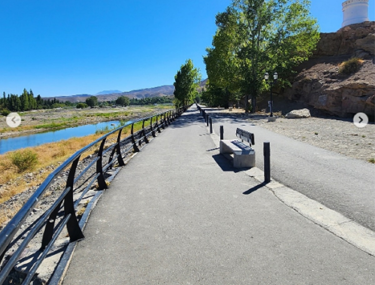costanera de chos malal agresion