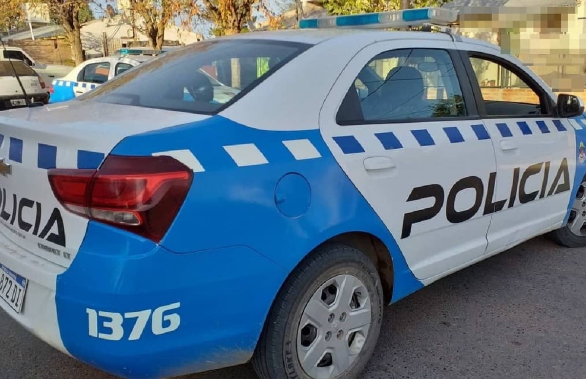 policias de cutral co 1