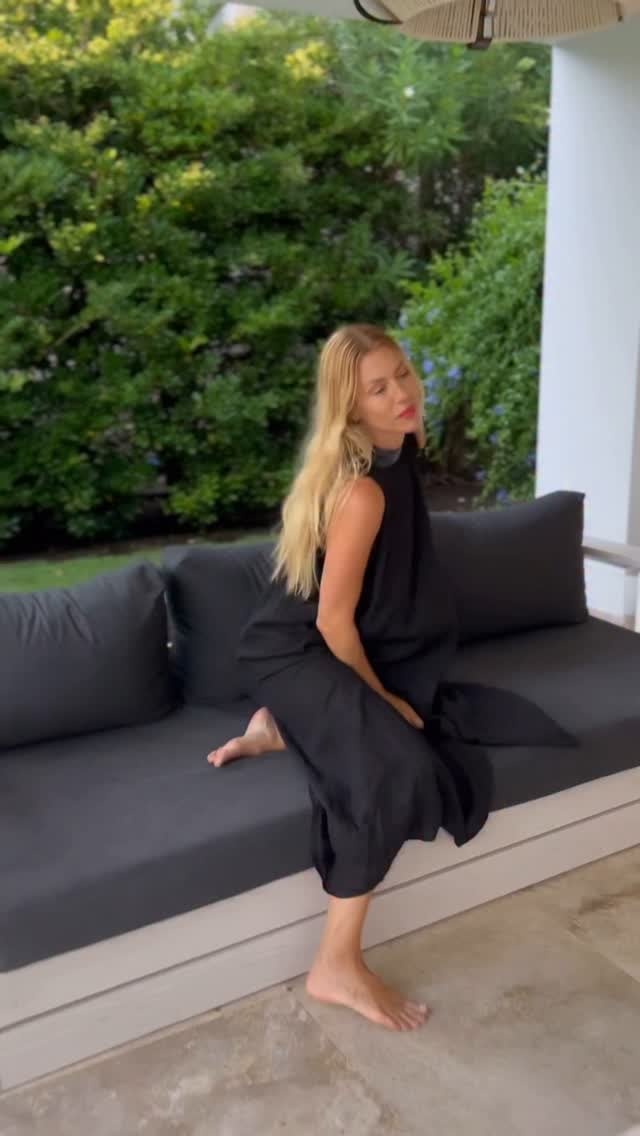 SaveClip.App_475179609_2028512757656965_3502294111120503138_n (1)