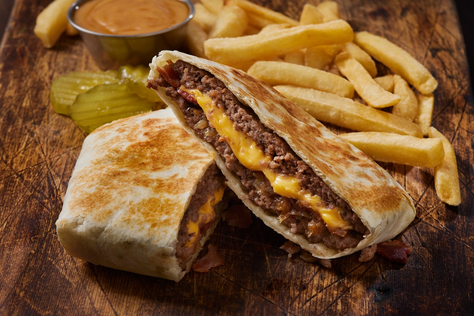 burger-wrap-hamburguesa-crujiente-elle-gourmet-649d5ae766e57