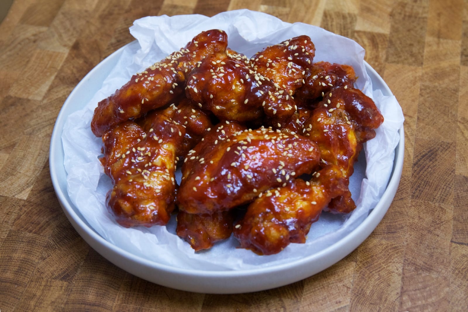 Alitas-Gochujang-Scoolinary-scaled (1)
