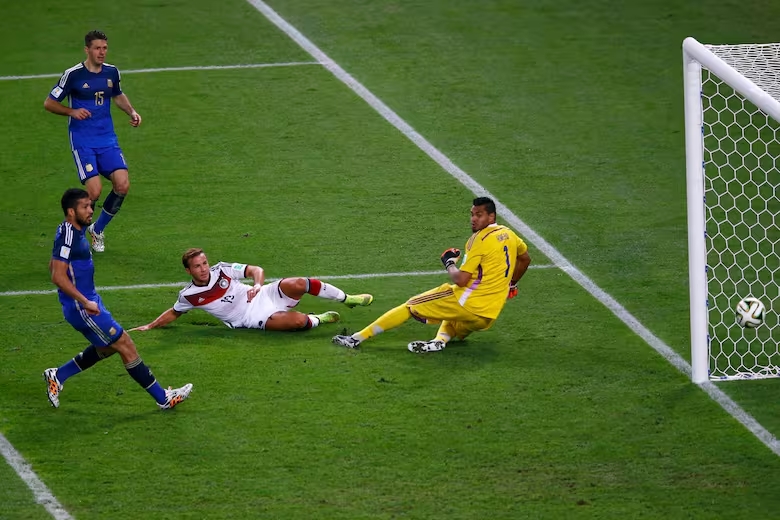 Garay.