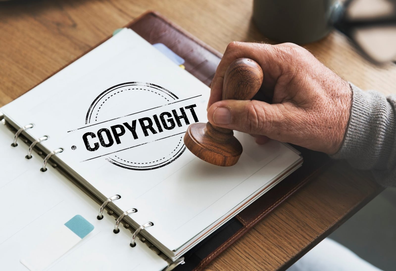 copyright-diseno-licencia-patente-marca-valor-concepto_53876-123644
