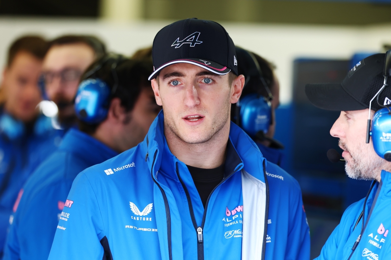 formula-1-testing-in-bahrain-day-2 (1)