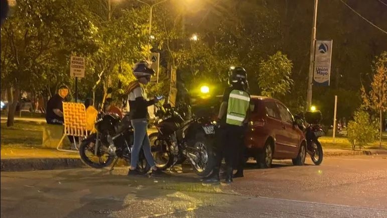 motoqueros face