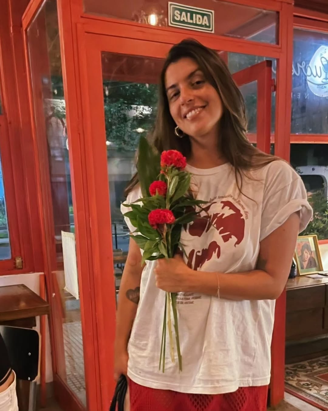 La salida siempre es el #AMOR @pazvarales gracias por tu mirada amorosa y por tus planes únicos! No sé pierdan el próximo 15 y 16-03 la 3ra edición del @festivaldecanesok perritos y gatitos en la gran pantalla y en el g