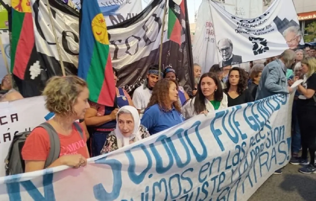 marcha 24 de marzo nqn