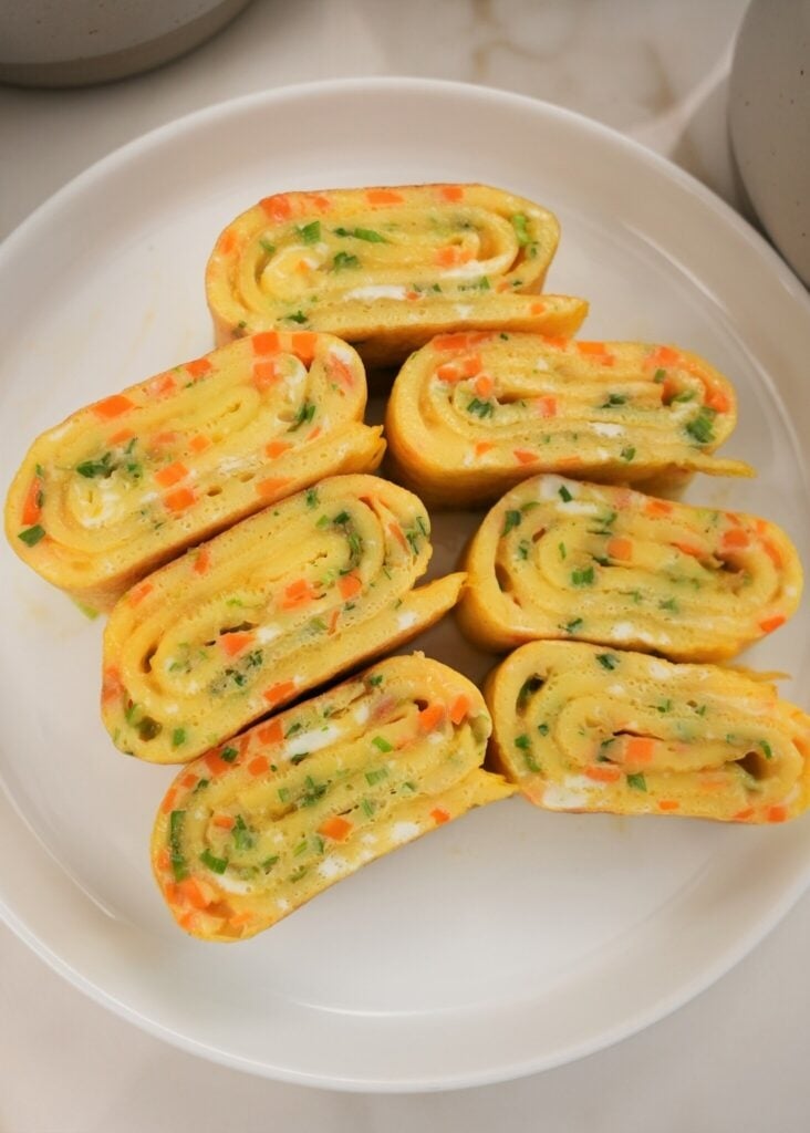 Korean-Egg-Roll-Cross-Section-scaled-1-732x1024