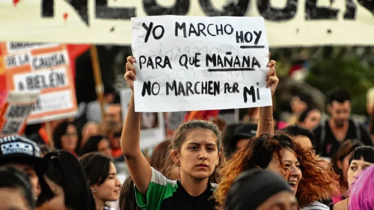 cartel marcha 8m