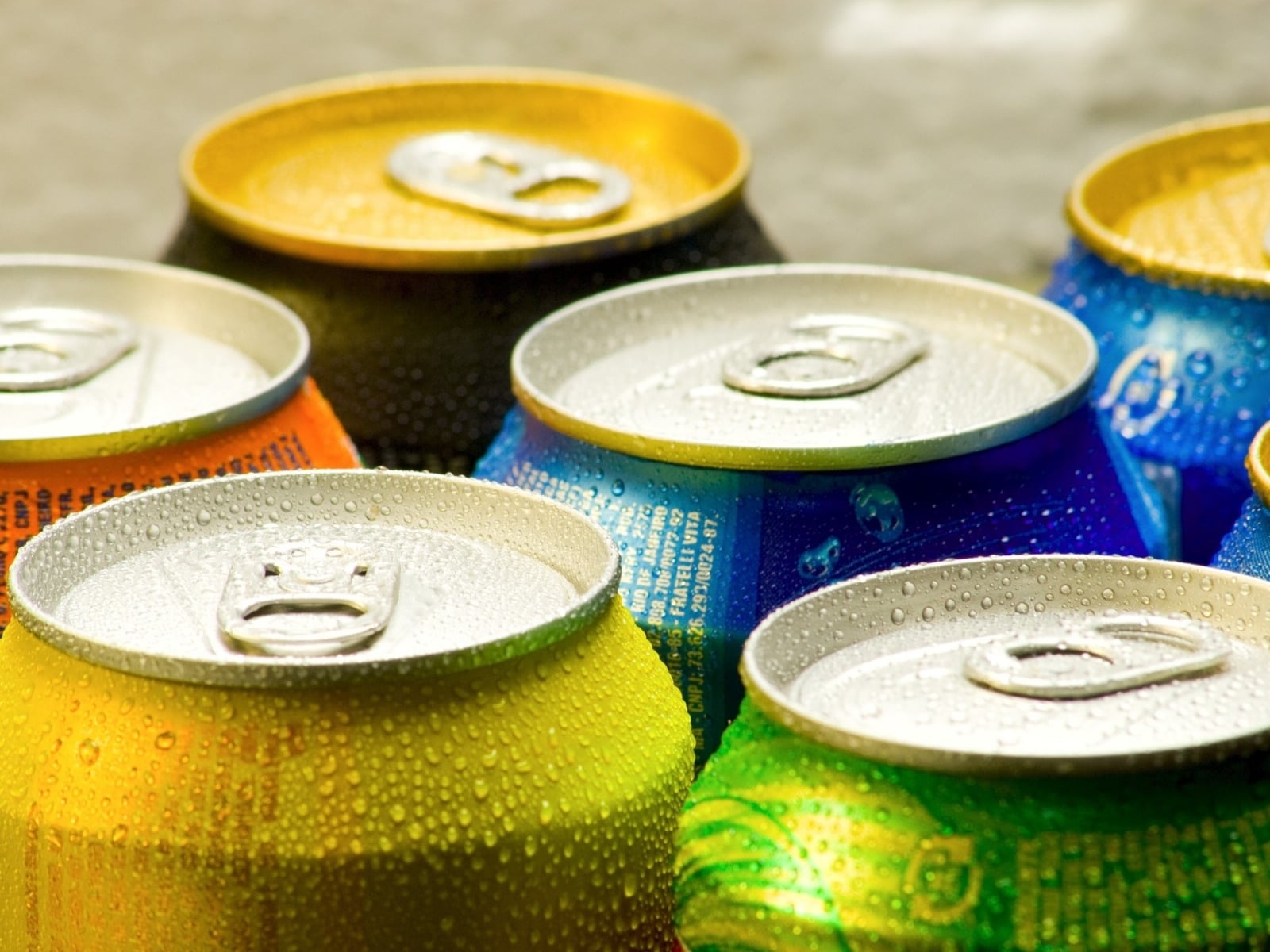 Latas de cerveza