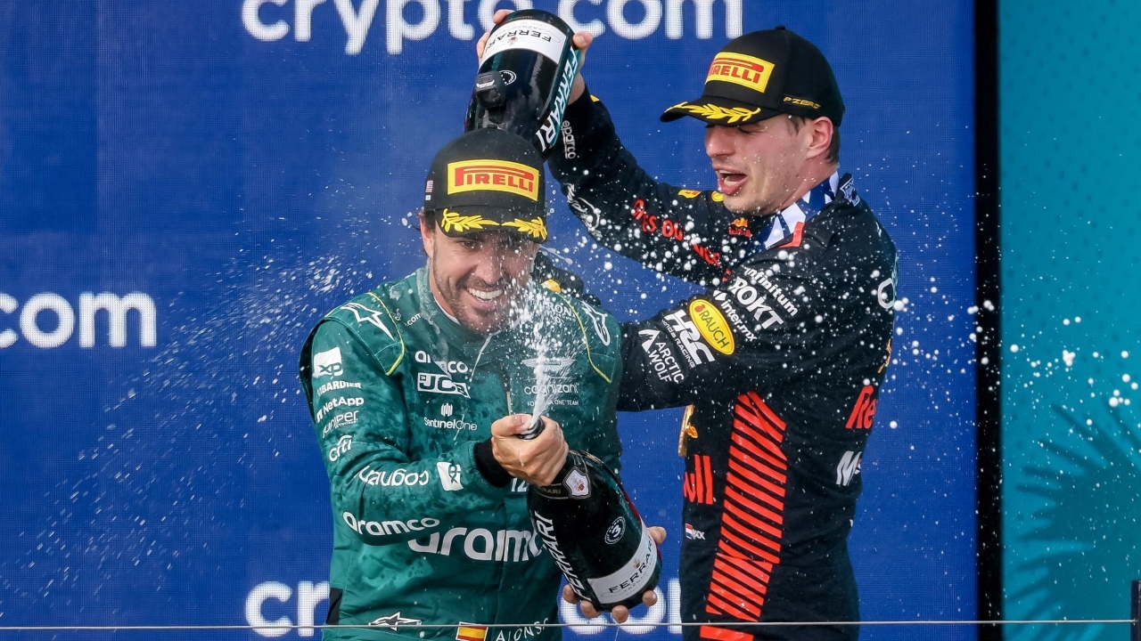 Fernando-Alonso-Max-Verstappen-Efe