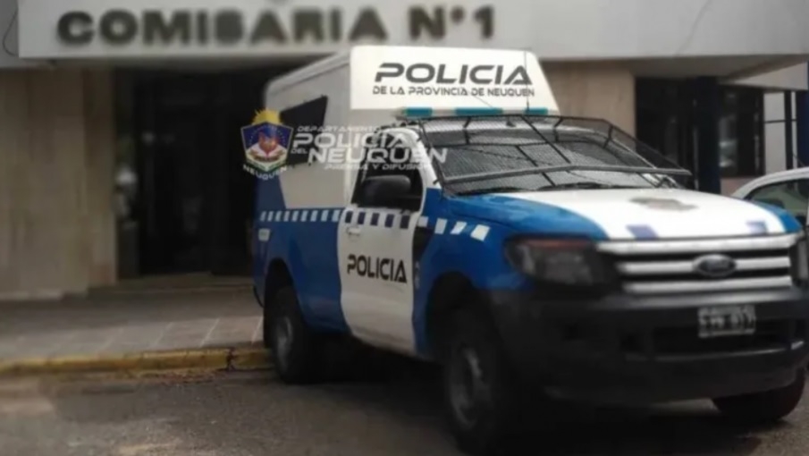 poli en comisaria primera