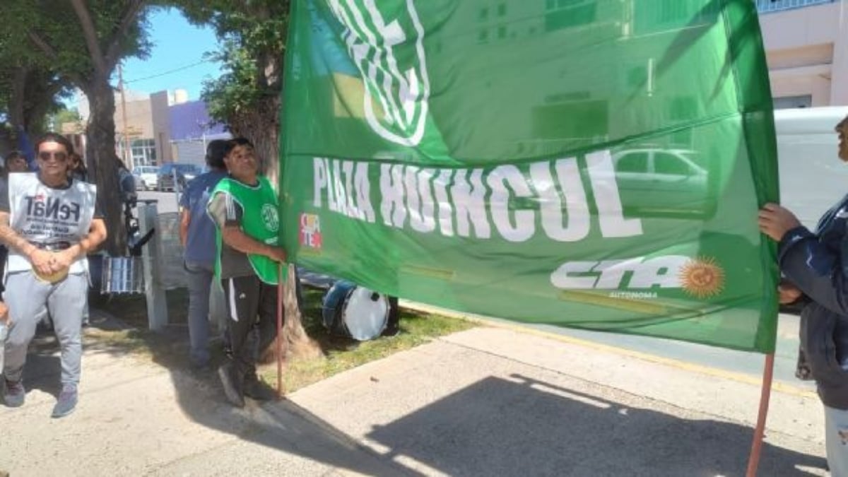ATE Plaza Huincul Fuente (Mejor Informado)