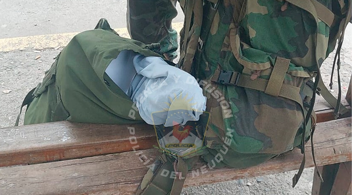 hombre con fusil smandes